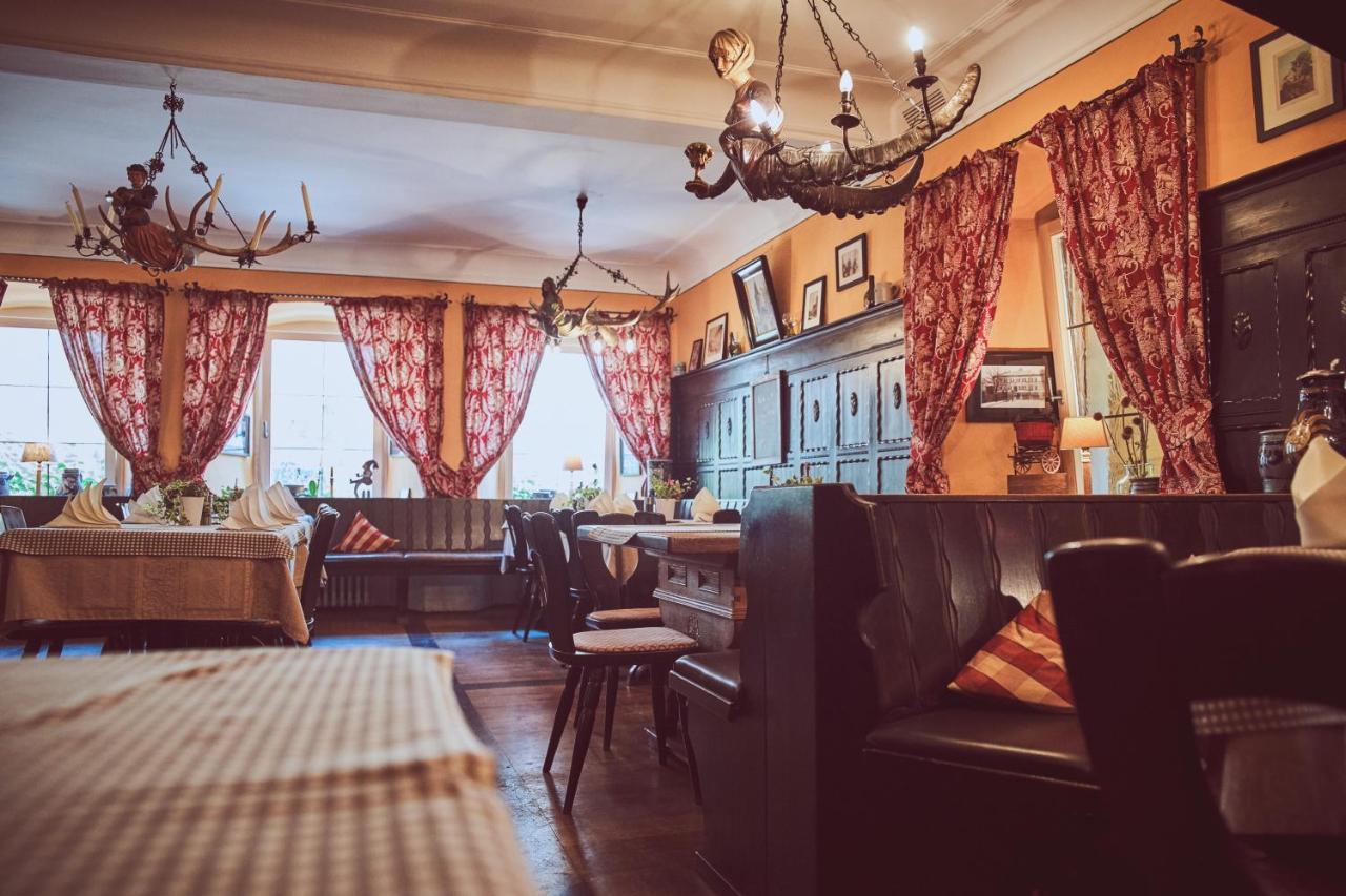 Gasthof Zum Storch Prichsenstadt Luaran gambar